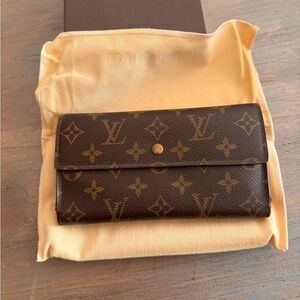 Louis Vuitton Monogram Brown Wallet